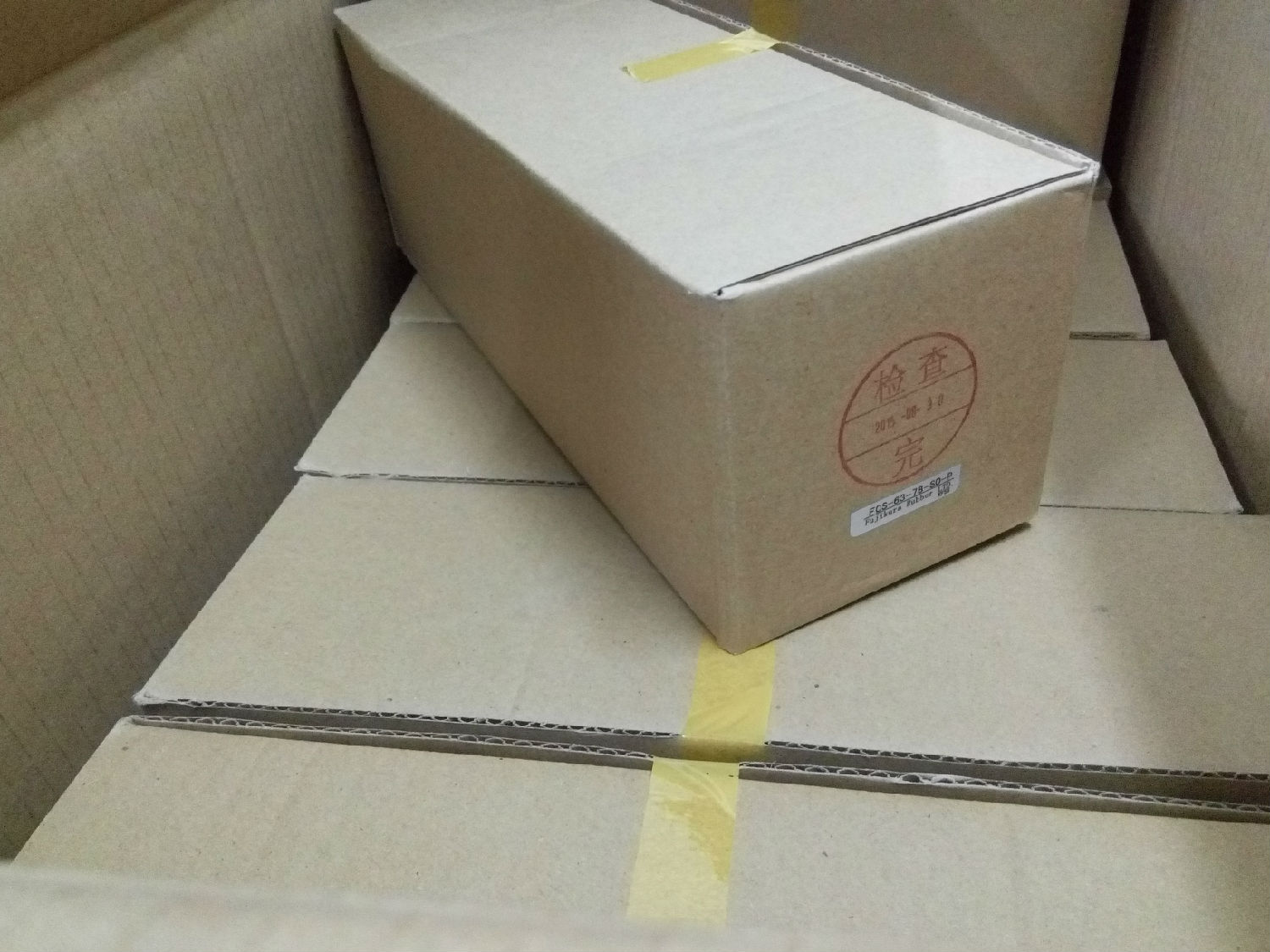 東莞客戶訂購的低摩擦氣缸FCS-63-78-S0已經發貨！