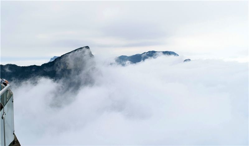 touring in ZJJ033.jpg touring in ZJJ033.jpg