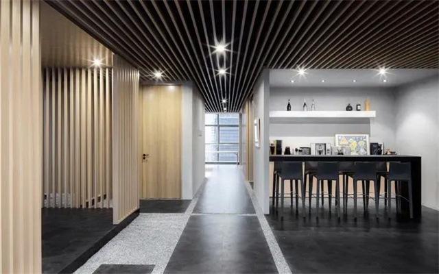 德科辦公室裝修吊頂優(yōu)選7種方案，有你喜歡的嗎？