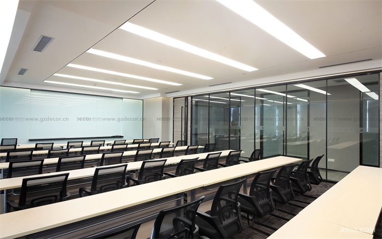 大型企業(yè)辦公室設(shè)計公司如何進行項目后期服務(wù)？